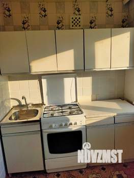 4-к квартира, вторичка, 62м2, 5/5 этаж