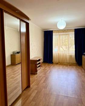 3-к квартира, вторичка, 66м2, 1/8 этаж