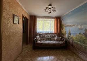 4-к квартира, вторичка, 62м2, 1/5 этаж