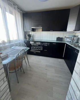 4-к квартира, вторичка, 79м2, 9/10 этаж