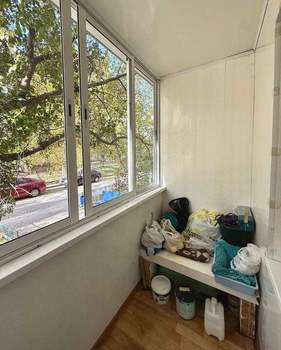 2-к квартира, вторичка, 52м2, 1/5 этаж