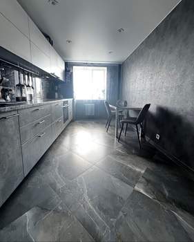 2-к квартира, вторичка, 60м2, 12/17 этаж