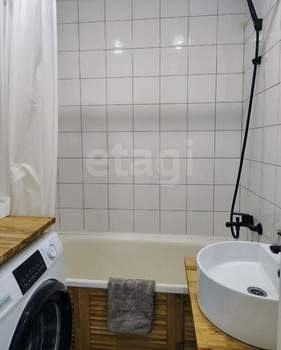 4-к квартира, вторичка, 98м2, 2/9 этаж