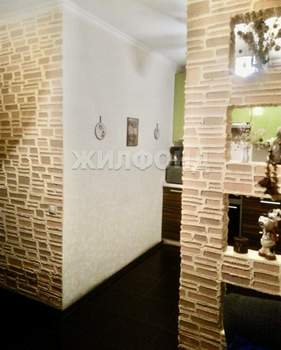 2-к квартира, вторичка, 44м2, 1/4 этаж