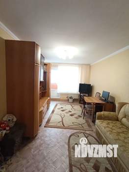 3-к квартира, вторичка, 57м2, 8/9 этаж