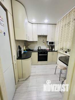 2-к квартира, вторичка, 45м2, 3/5 этаж