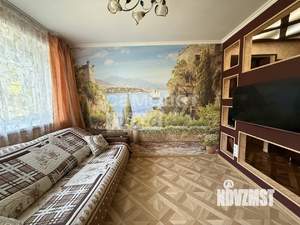 4-к квартира, вторичка, 61м2, 1/5 этаж