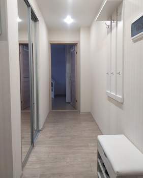 2-к квартира, вторичка, 60м2, 3/18 этаж