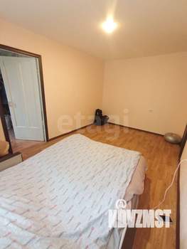 2-к квартира, вторичка, 42м2, 1/5 этаж