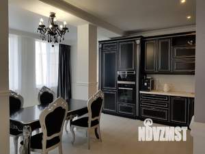 4-к квартира, вторичка, 133м2, 3/6 этаж