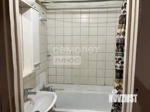 3-к квартира, вторичка, 64м2, 9/9 этаж