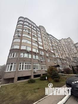 4-к квартира, вторичка, 220м2, 8/9 этаж