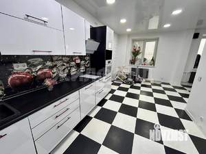 3-к квартира, вторичка, 119м2, 9/10 этаж