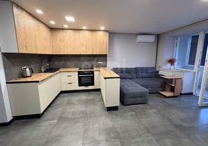 2-к квартира, вторичка, 58м2, 9/9 этаж