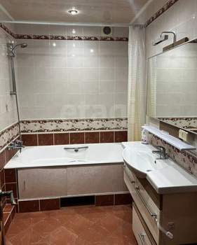 3-к квартира, вторичка, 86м2, 3/5 этаж