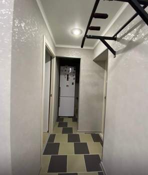 2-к квартира, вторичка, 45м2, 1/5 этаж