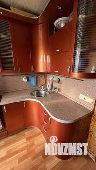 3-к квартира, вторичка, 68м2, 9/9 этаж