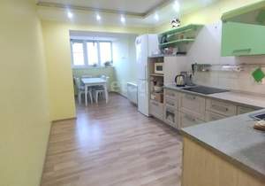 3-к квартира, вторичка, 89м2, 8/9 этаж
