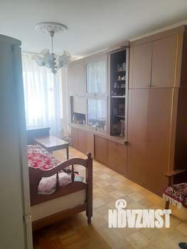3-к квартира, вторичка, 68м2, 2/4 этаж