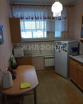 3-к квартира, вторичка, 62м2, 10/16 этаж