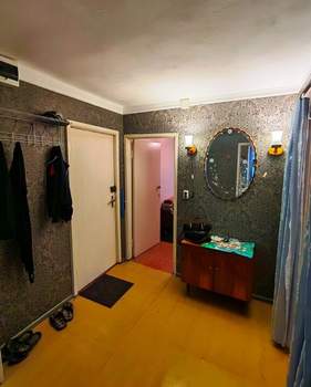 3-к квартира, вторичка, 55м2, 1/2 этаж