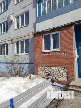 3-к квартира, вторичка, 68м2, 1/4 этаж