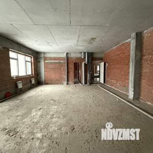 3-к квартира, вторичка, 112м2, 2/5 этаж