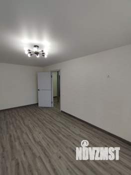 2-к квартира, вторичка, 46м2, 1/9 этаж