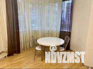 2-к квартира, вторичка, 60м2, 5/10 этаж