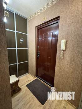 1-к квартира, вторичка, 33м2, 9/9 этаж