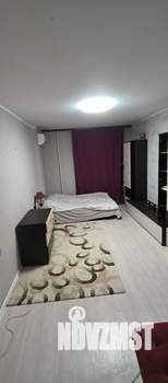 2-к квартира, вторичка, 64м2, 1/19 этаж