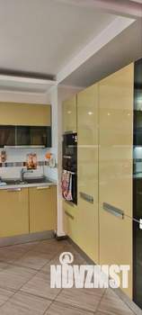 3-к квартира, вторичка, 125м2, 9/13 этаж