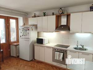 3-к квартира, вторичка, 70м2, 3/5 этаж