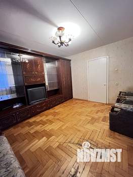 4-к квартира, вторичка, 82м2, 8/10 этаж