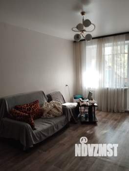 2-к квартира, вторичка, 44м2, 3/5 этаж