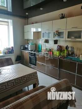 3-к квартира, вторичка, 100м2, 3/9 этаж