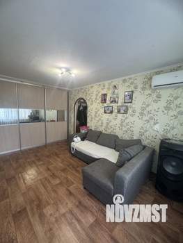 4-к квартира, вторичка, 63м2, 5/5 этаж