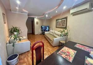 4-к квартира, вторичка, 80м2, 3/9 этаж