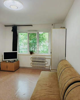 1-к квартира, вторичка, 38м2, 1/9 этаж