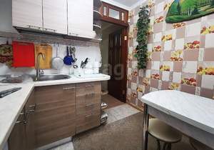 2-к квартира, вторичка, 44м2, 1/4 этаж