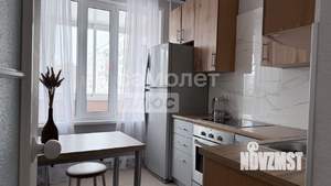 3-к квартира, вторичка, 58м2, 3/16 этаж
