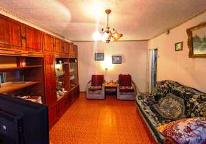 3-к квартира, вторичка, 55м2, 1/2 этаж