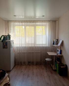 3-к квартира, вторичка, 42м2, 1/5 этаж