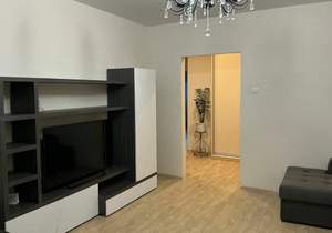 2-к квартира, вторичка, 59м2, 1/9 этаж