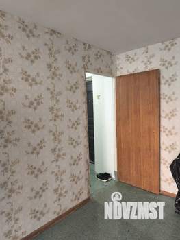 2-к квартира, вторичка, 33м2, 1/5 этаж