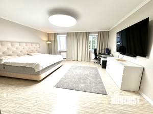 3-к квартира, вторичка, 139м2, 2/10 этаж