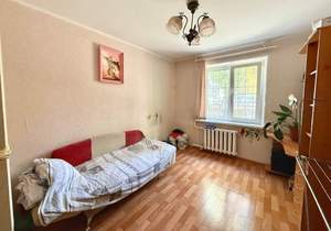 2-к квартира, вторичка, 52м2, 1/5 этаж