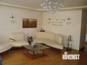 4-к квартира, вторичка, 143м2, 12/14 этаж