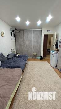 2-к квартира, вторичка, 45м2, 1/4 этаж