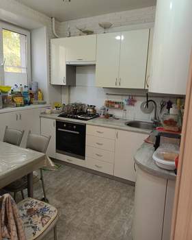 3-к квартира, вторичка, 42м2, 1/5 этаж
